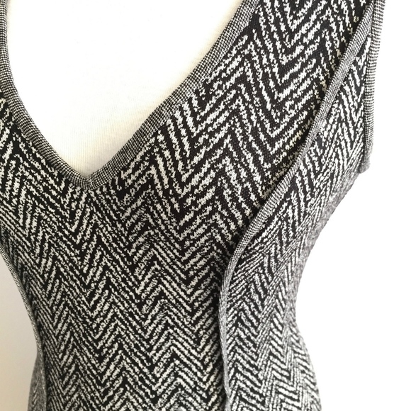 ✨sold✨ black halo • herringbone fit flare knit dress - Picture 4 of 6